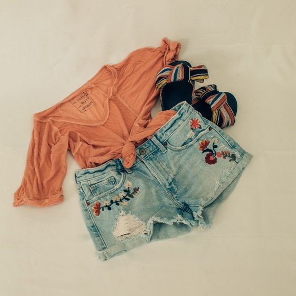 Abercrombie & Fitch Denim Shorts - Picture 5 of 6